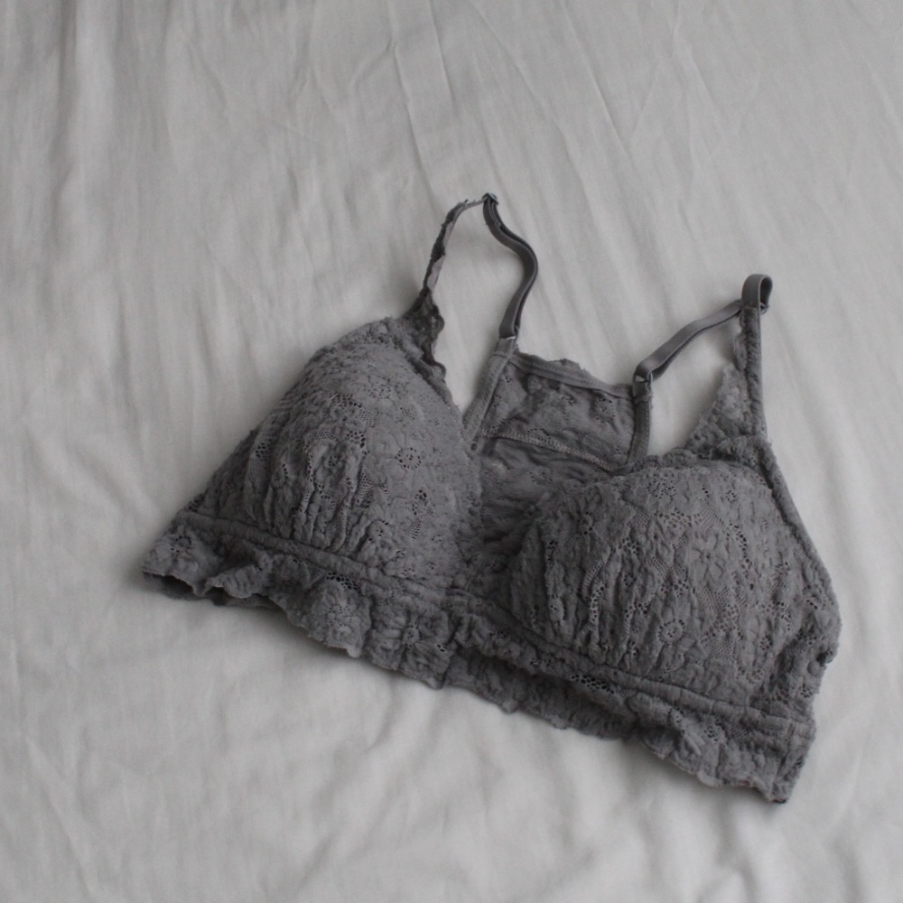 Gray lace bralette L